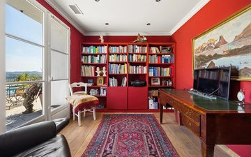 Property slide 10
