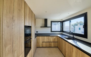 Property slide 6