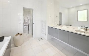 Property slide 7