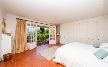 Property slide 16