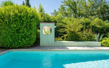 Property slide 17