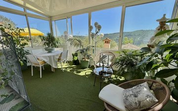 Property slide 17