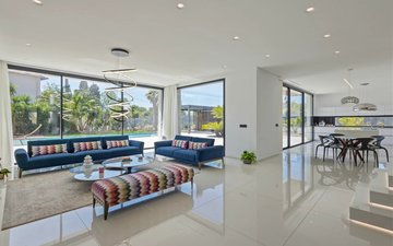Property slide 9