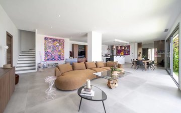 Property slide 8