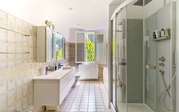 Property slide 12