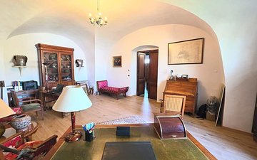 Property slide 14
