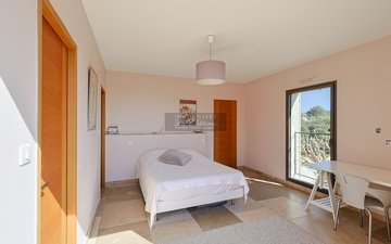 Property slide 16