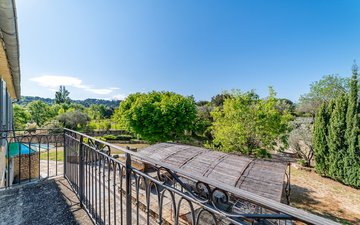 Property slide 12
