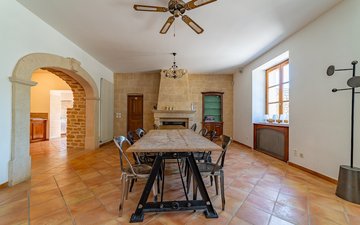 Property slide 17