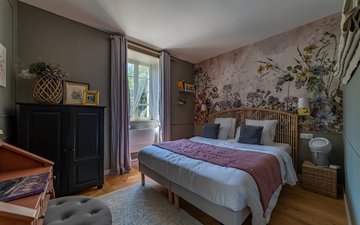 Property slide 18