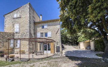 Property slide 9