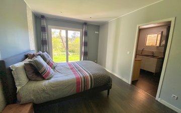 Property slide 15