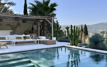 Property slide 18