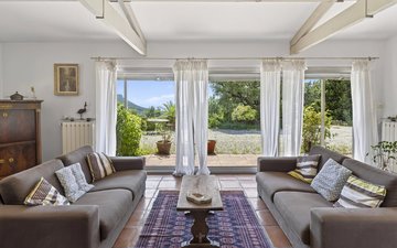 Property slide 17