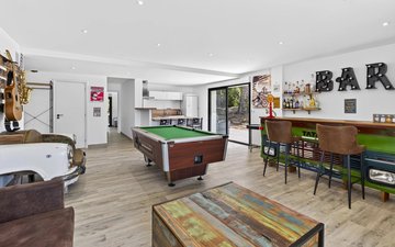 Property slide 14