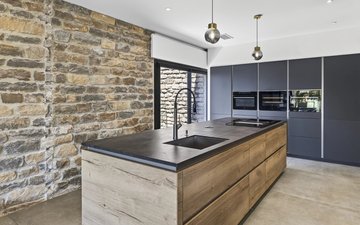 Property slide 10