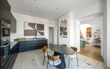 Property slide 10