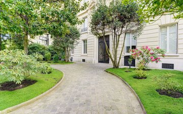 Property slide 8