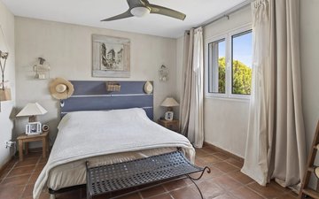 Property slide 6