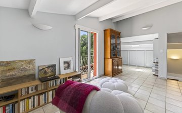 Property slide 18