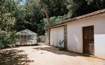 Property slide 3