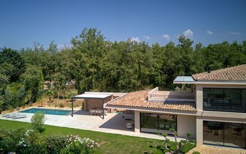 Property slide 2
