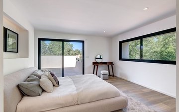 Property slide 14