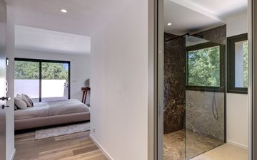 Property slide 15
