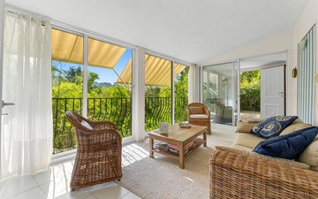 Property slide 17
