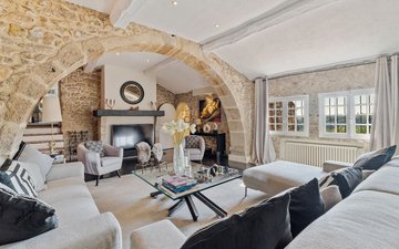 Property slide 10