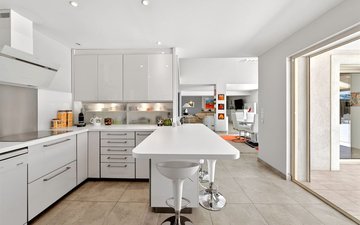 Property slide 9
