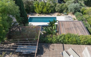 Property slide 3