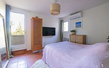 Property slide 12