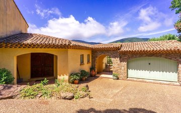 Property slide 15