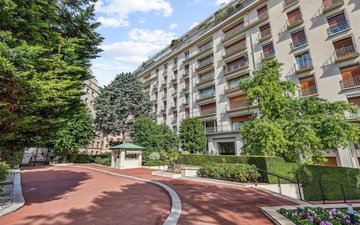 Property slide 17