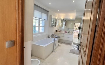 Property slide 20