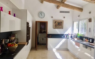 Property slide 17
