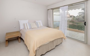 Property slide 12