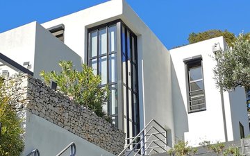 Property slide 7