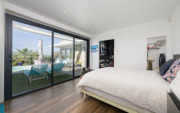 Property slide 6