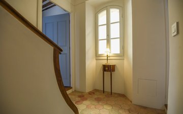 Property slide 16
