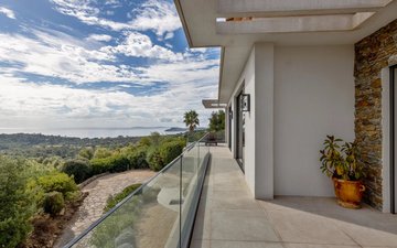 Property slide 12