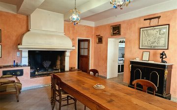 Property slide 18