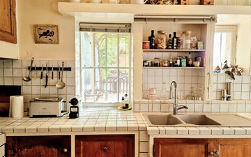 Property slide 19