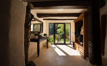 Property slide 16