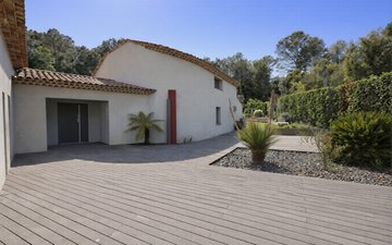 Property slide 5