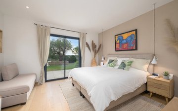 Property slide 9