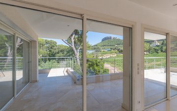 Property slide 12