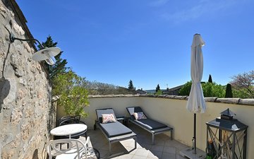 Property slide 18