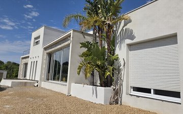 Property slide 7
